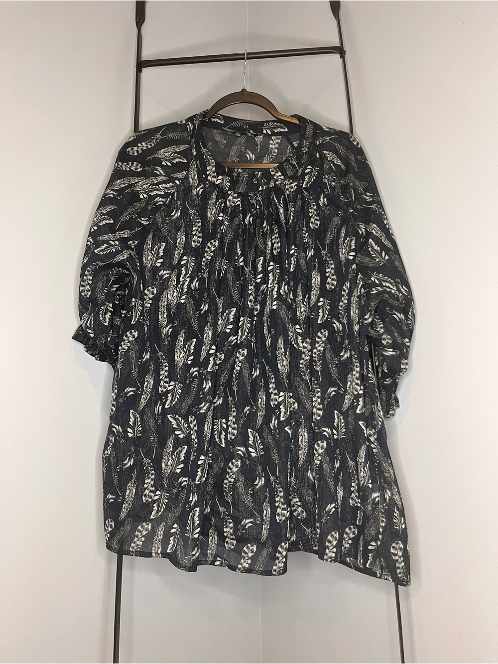 Eloquii Black Tunic with Cream Feather Print